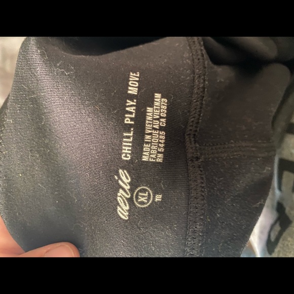 Fleece Lined Aerie Leggings - Picture 5 of 5